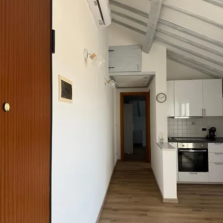 Accogliente Mansarda Vicino Al Mare * Savona