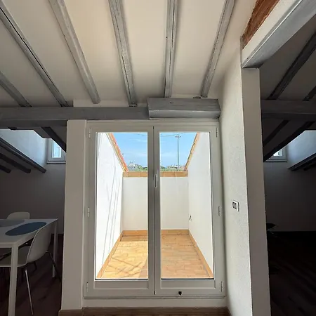 Accogliente Mansarda Vicino Al Mare *