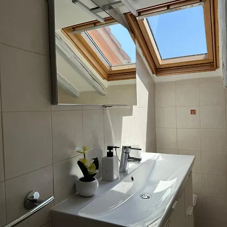Accogliente Mansarda Vicino Al Mare Apartment *