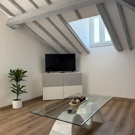 Accogliente Mansarda Vicino Al Mare * Savona